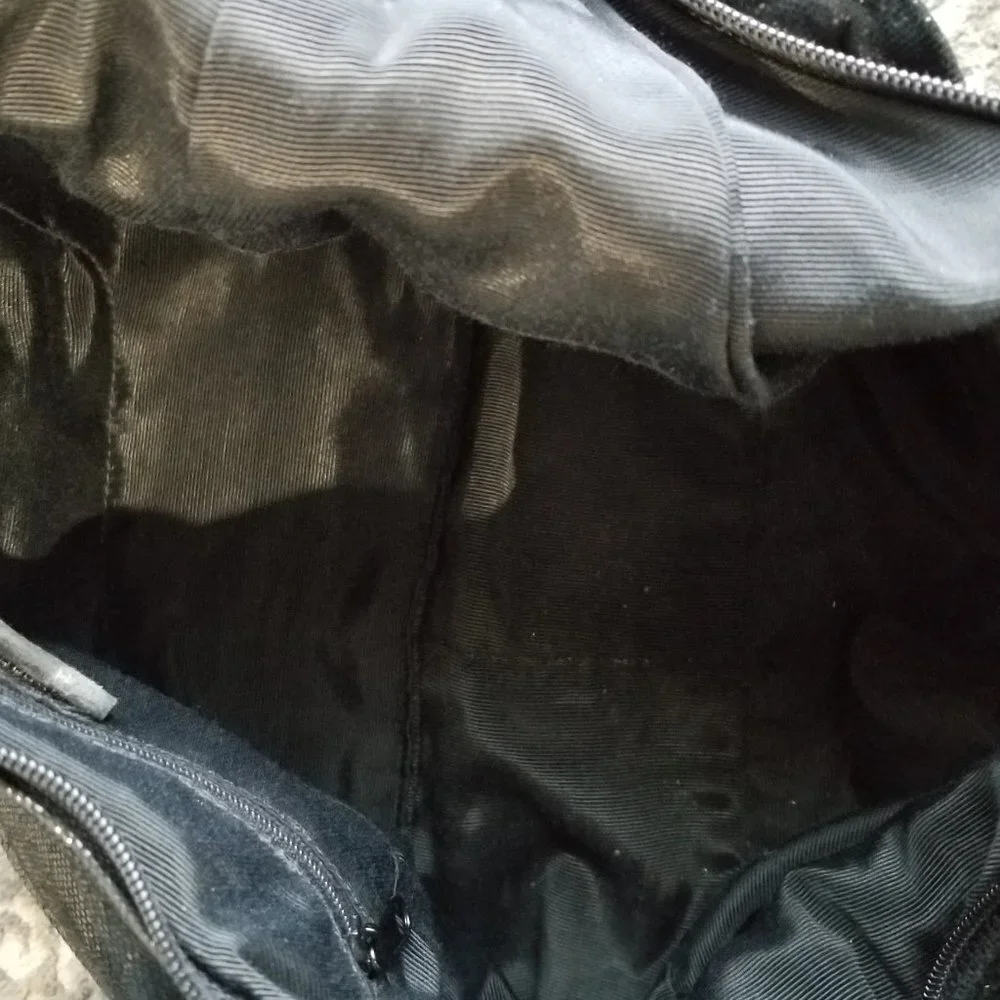 OHH! ASHLEY Vintage Black Leather Purse